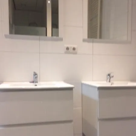 Guest House Amsterdam *