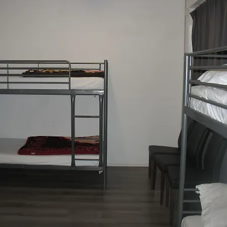 Guest House Amsterdam 호스텔