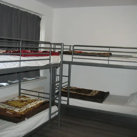 Guest House Amsterdam Хостел